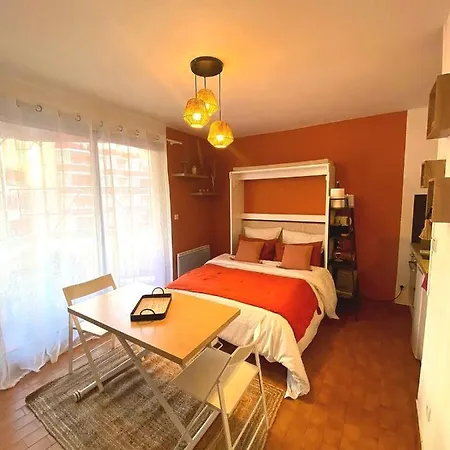 Apartment Vue Mer. Calme Et Idealement Situe